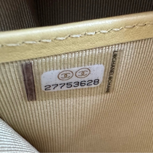Rare/Like New Chanel Matelasse Yellow Iridescent Wallet - Picture 7 of 7